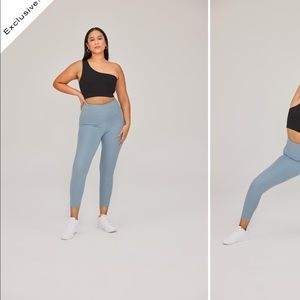 Dew Girlfriend Collective Set